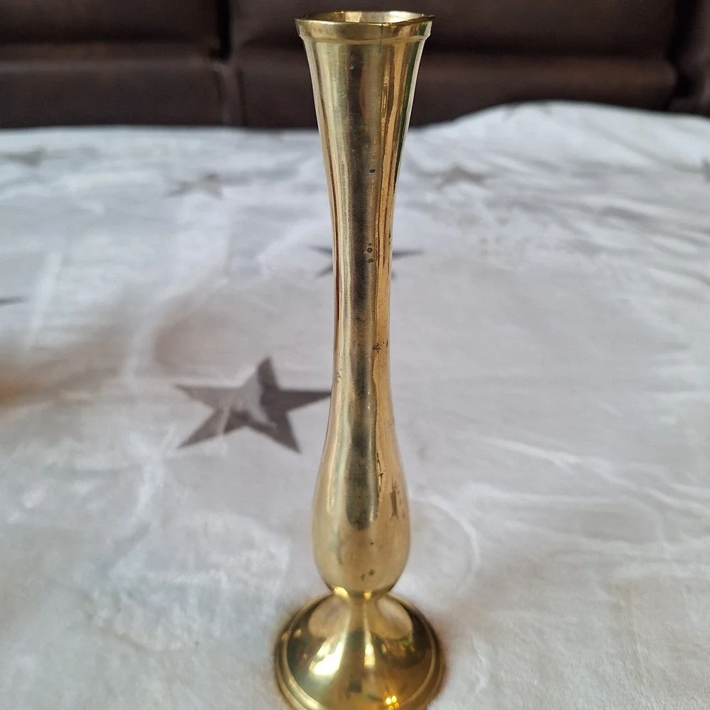 Vintage 1989 Solid Brass Flower Bud Vase 8.25 inches Hand‎ Made Made In India
